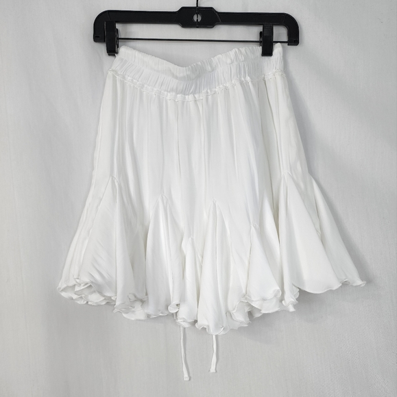 Saints Secrets skirts size Large color white - Picture 5 of 14